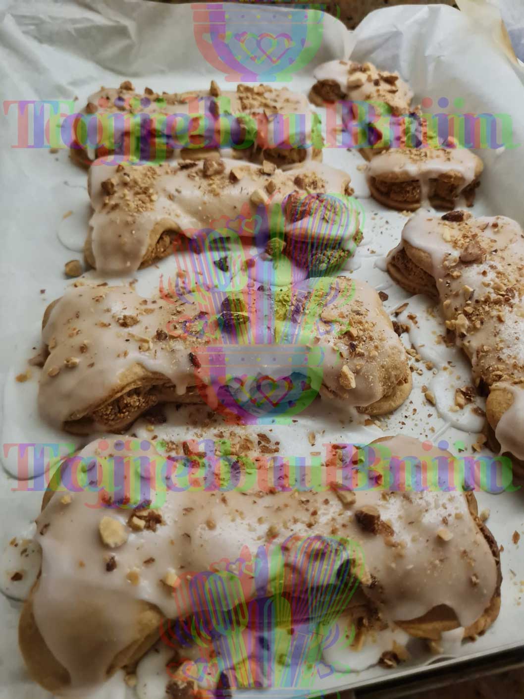 Enlarged image of Maltese bone biscuits