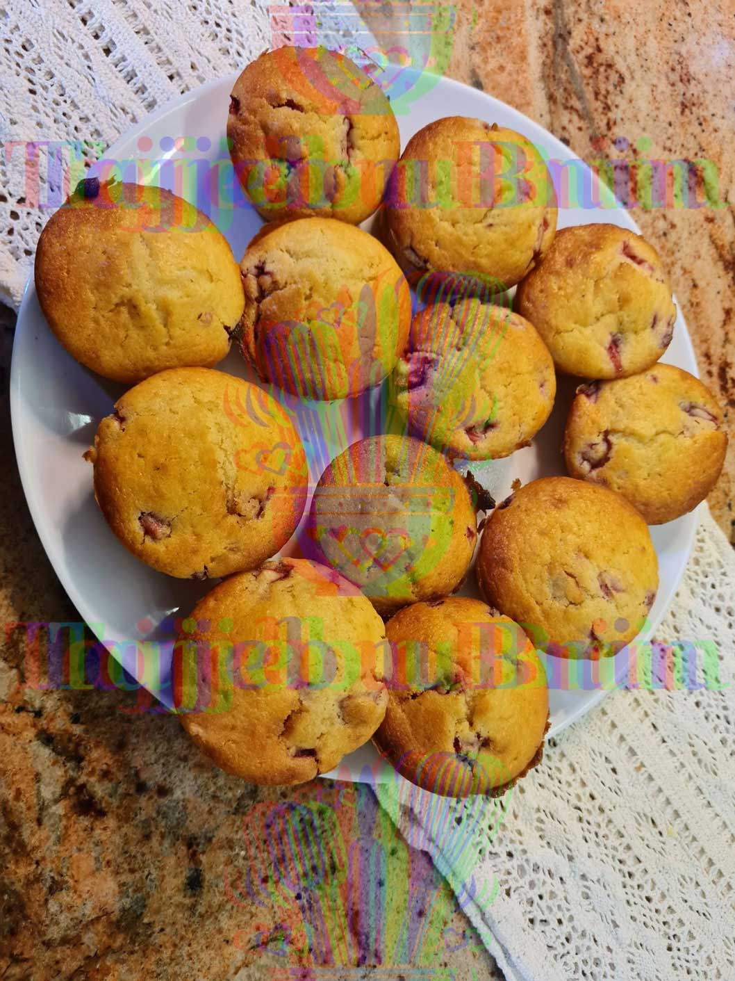 Enlarged image of prepared Strawberry cupcakes